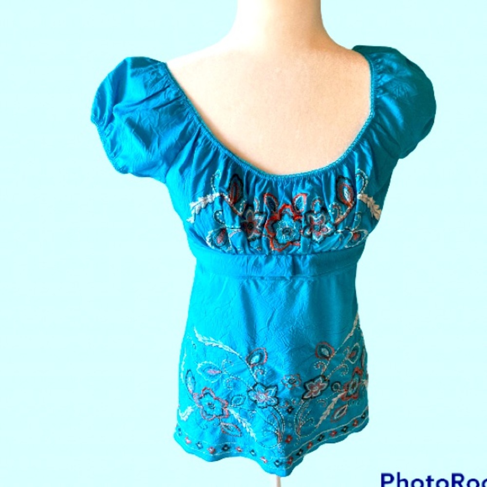 Vintage embroidered peasant blouse